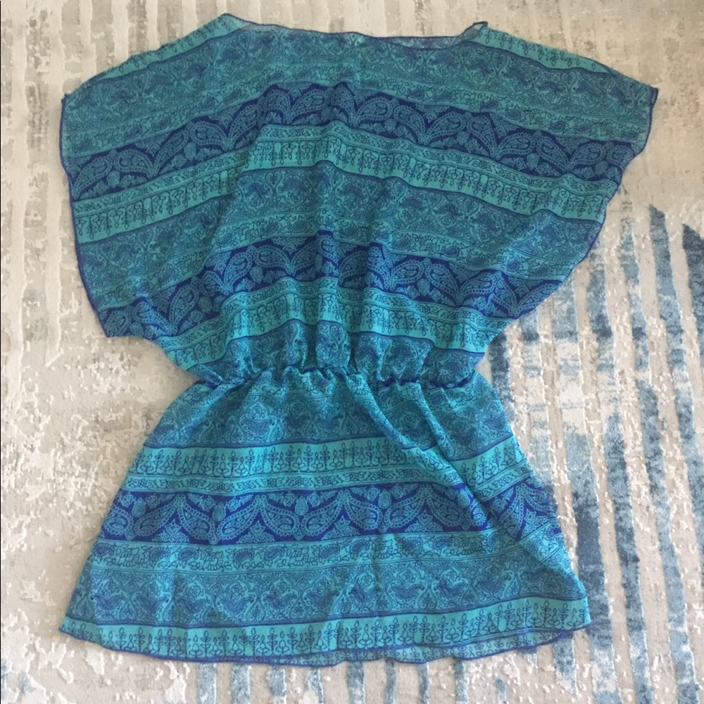 Xhilaration beach shirt